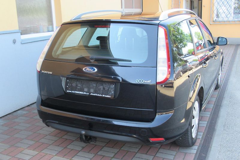 Ford Focus 1.6 TDCi KLIMA TAŽNÉ - fotka 8 z 16