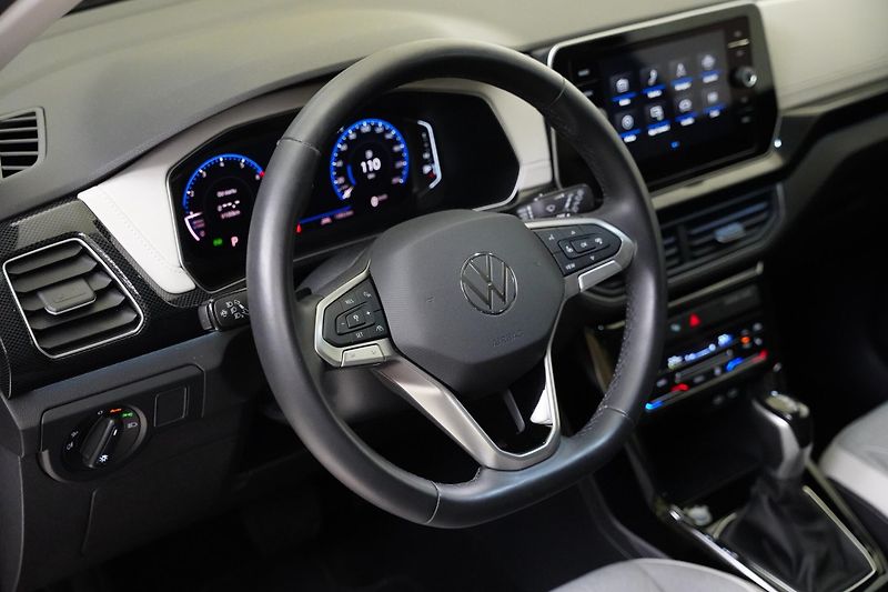 Volkswagen T-Cross - fotka 14 z 22