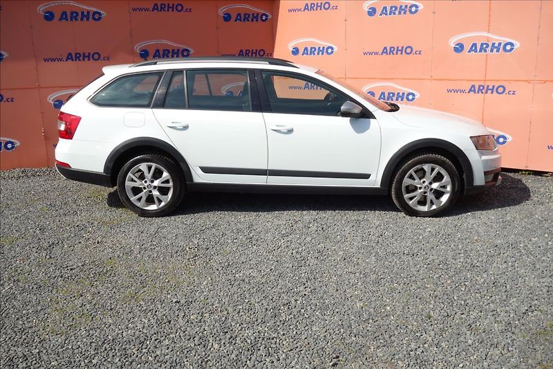 Škoda Octavia 2,0 TDi 135KW, ČR, SCOUT, 4x4. - fotka 8 z 33