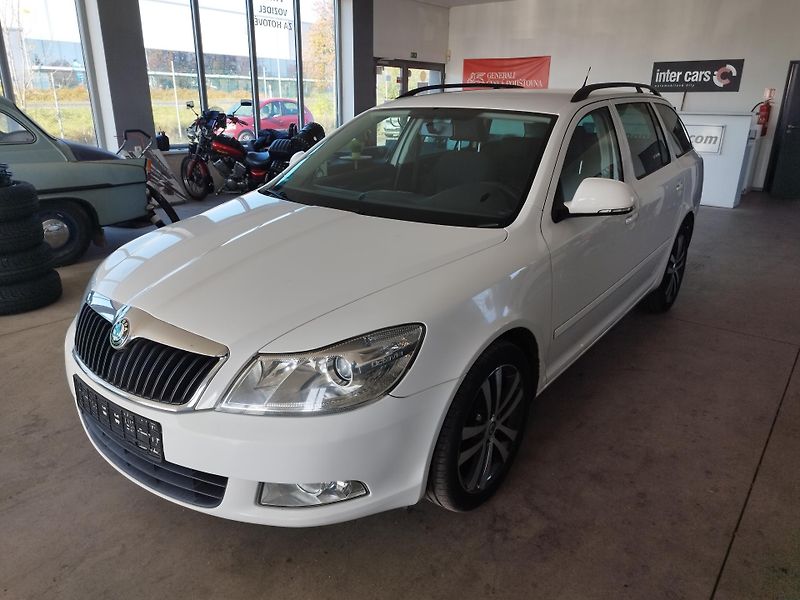 Škoda Octavia (2012) 1,4TSI,90KW,DSG,ALU,AUT.KLIMA - fotka 3 z 28