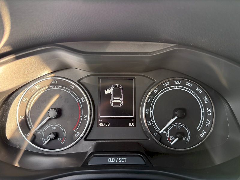 Škoda Scala (2023) 1.5 TSI 110 kW Style - fotka 22 z 22