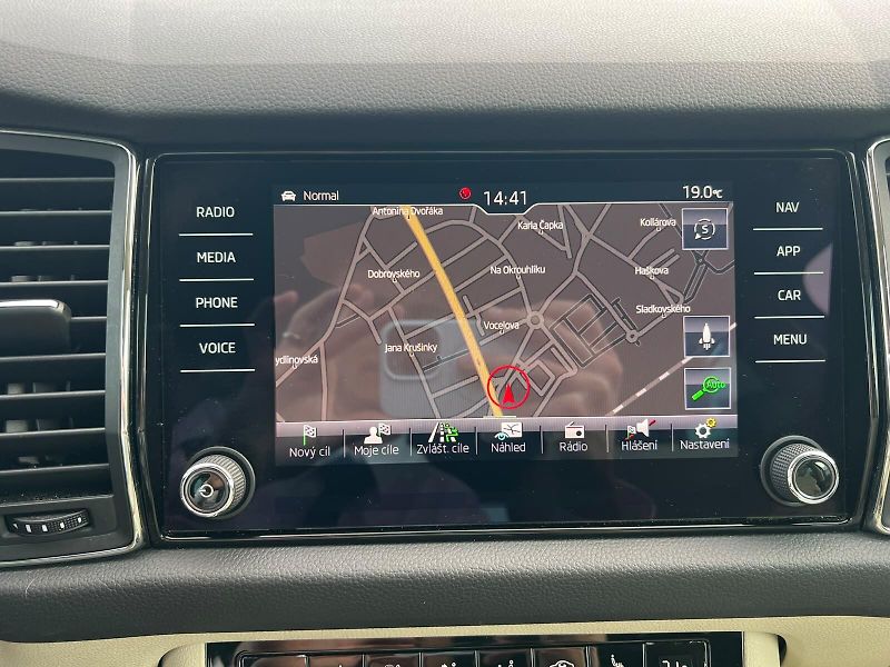 Škoda Kodiaq Style 2.0 TSI 132kW 4x4 - fotka 16 z 28