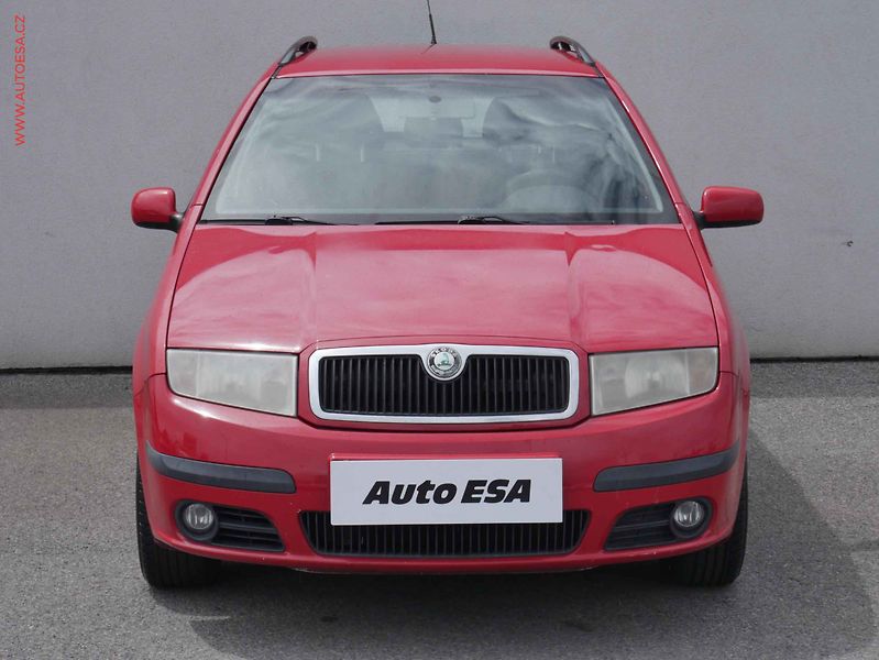 Škoda Fabia (2004) 1.9 SDi, ČR, Klima - fotka 2 z 14