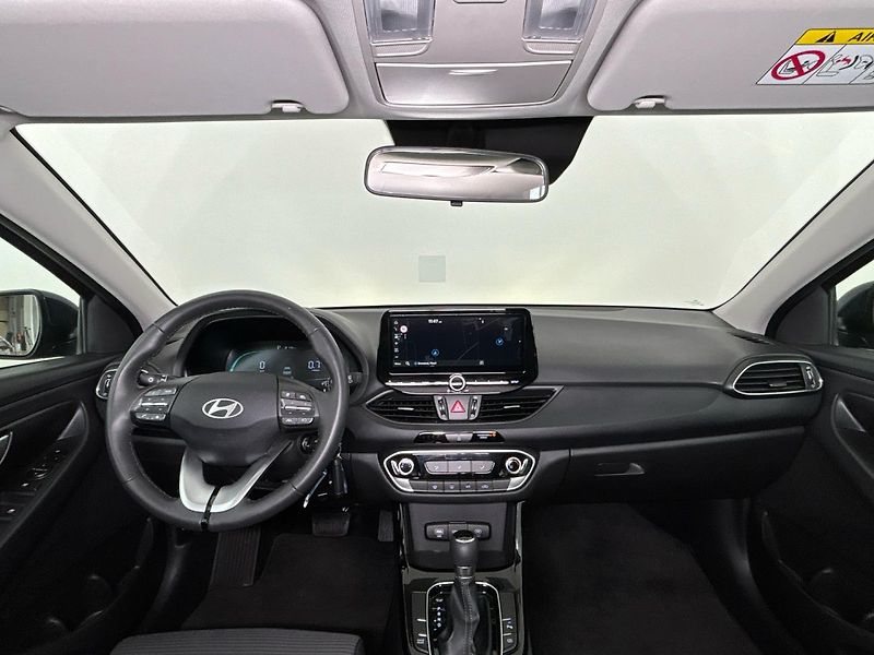 Hyundai i30 Smart DCT - fotka 5 z 26