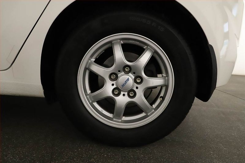 Hyundai ix20 (2012) 1.6 CVVT - fotka 13 z 13