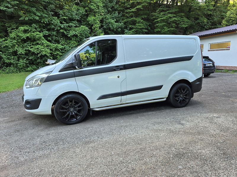 Ford Transit Custom (2013) 2.2Tdci 92Kw L1H1 klima - fotka 6 z 24