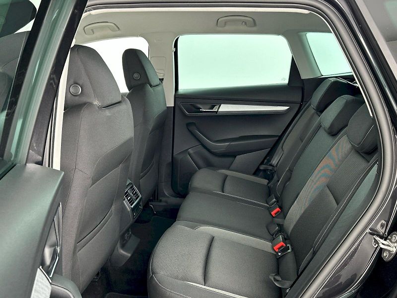 Škoda Karoq (2022) 1.5TSI 110kW Ambition Tour - fotka 8 z 31