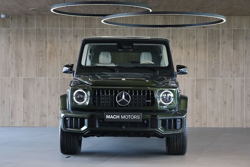 Mercedes-Benz Třídy G G63 AMG PERFORMANCE MANUFAKTUR - fotka 2 z 48