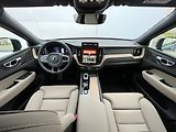 Volvo XC60 Plus Dark T6 AWD 257kW - náhled 11