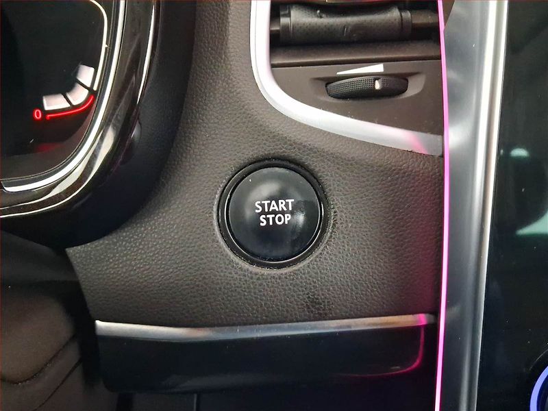 Renault Espace (2016) 1.6 dCi, Automat, 7 míst, Kůže - fotka 22 z 31