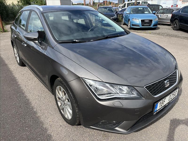 Seat Leon 1,4 TSi 92KW KLIMA ROZVODY - fotka 3 z 40