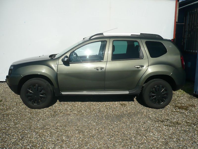 Dacia Duster 1.6i 77Kw 4x4 Klimatizace - fotka 4 z 26