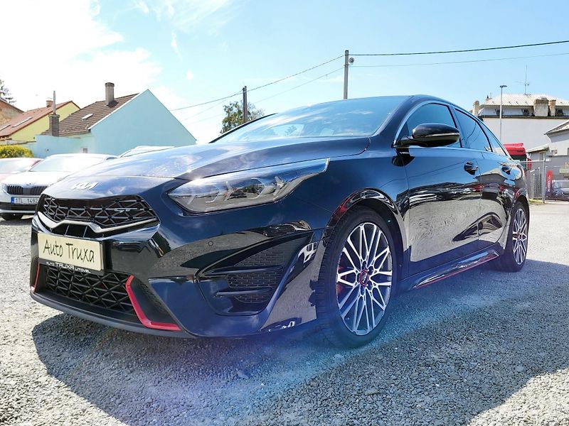 Kia ProCeed 1.6 T-GDI GPF 150kW GT DCT *ČR - fotka 35 z 49
