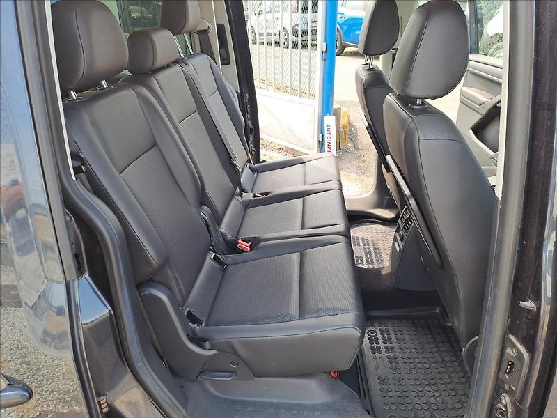 Volkswagen Caddy 2,0 TDI DSG - fotka 7 z 14