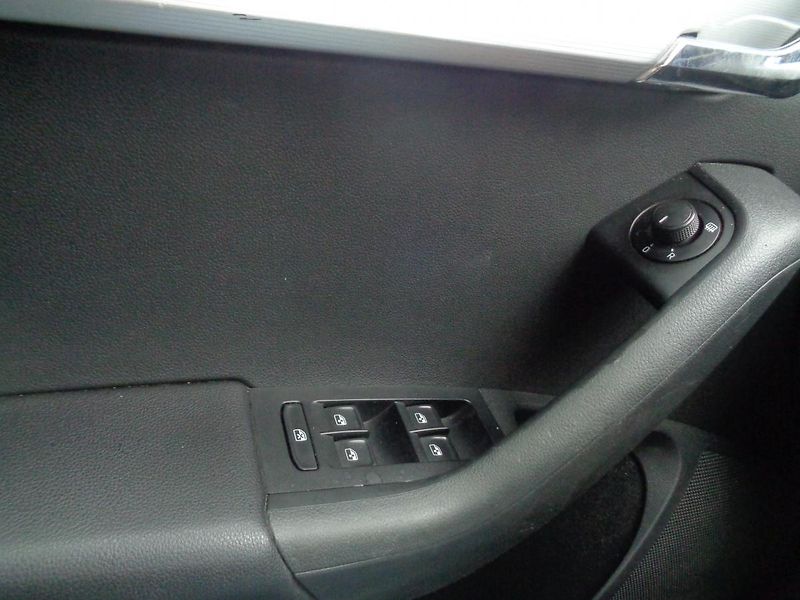 Škoda Octavia 2,0 TDI - fotka 12 z 13
