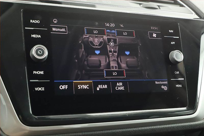 Volkswagen Touran (2017) 1.6 TDI, Navi, Tempomat - fotka 17 z 21