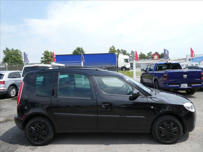 Škoda Roomster 1,4 16V 63kW Style,závěs,auto - fotka 10 z 38