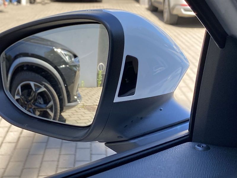 Škoda Superb (2025) 2.0 TDI DSG Selection - fotka 20 z 35