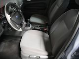 Ford Focus (2006) 2.0 TDCi, AC, výhřev sed - náhled 9