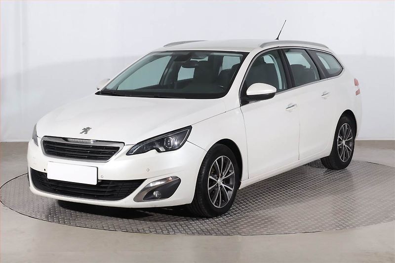 Peugeot 308 (2015) 2.0 BlueHDi, Serv.kniha, Navi - fotka 2 z 25