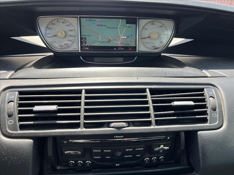 Citroën C8 2,0 HDi 8.MÍST 2xKOLA STK 7/28 - fotka 16 z 31