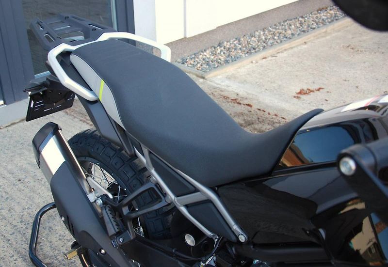 CFMOTO 450 MT-R (2026) 450MT-R GREY - fotka 15 z 25