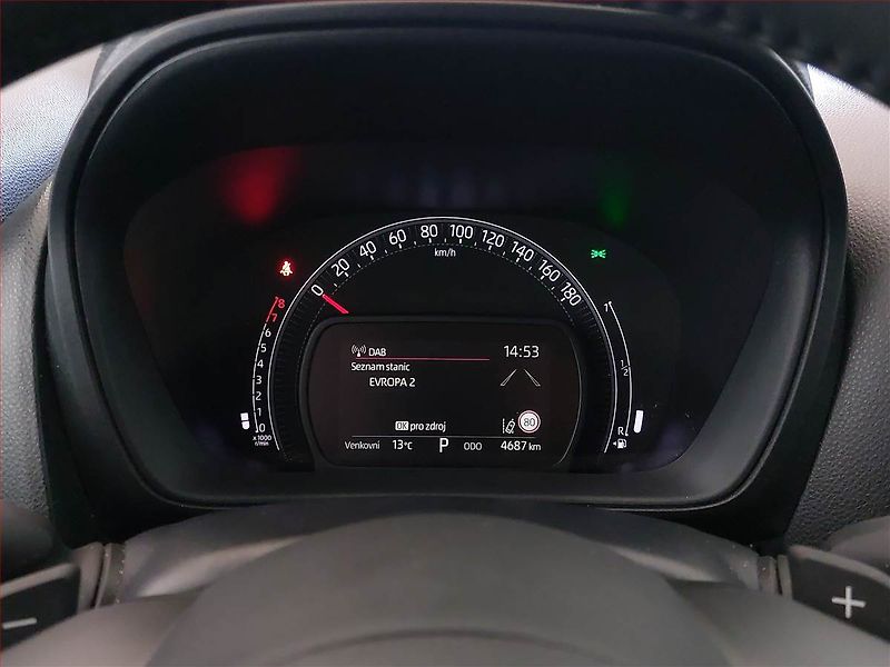 Toyota Aygo (2023) 1.0, Automat, Serv.kniha - fotka 8 z 15