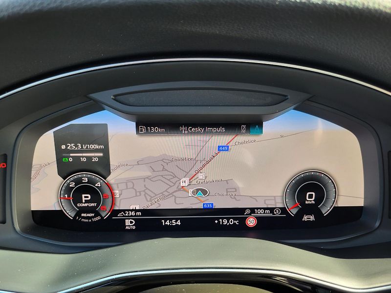 Audi Q7 3.0 V6 TDi 210kW Quattro - fotka 12 z 47
