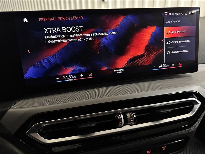 BMW Řada 3 330E 215kW XDRIVE TAŽNÉ 2XALU - fotka 32 z 50
