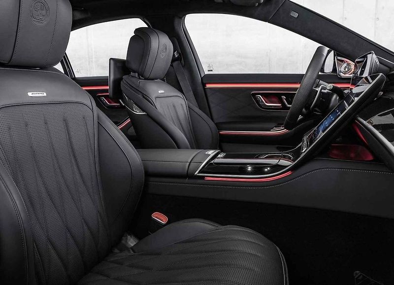 Mercedes-Benz S 63 AMG E Performance