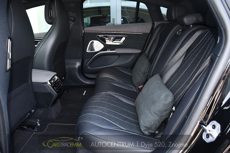 Mercedes-Benz EQS 580 4M SUV HYPERSCREEN K360°  - fotka 12 z 60