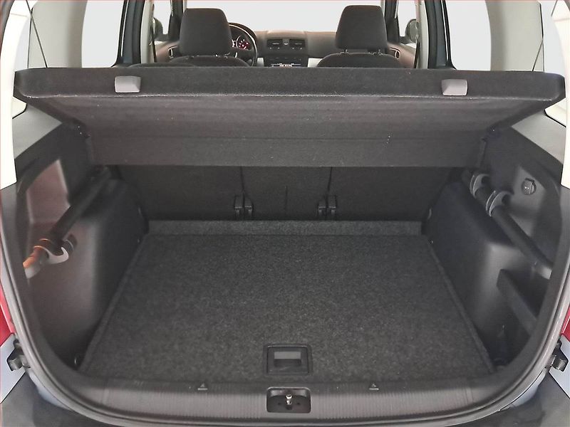 Škoda Yeti (2010) 1.8 TSI, 4X4, Xenony - fotka 14 z 18