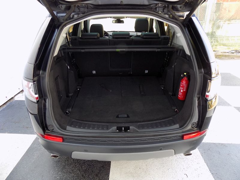 Land Rover Discovery Sport (2016) 2.0TD4/AWD/7.Míst/PANO/LED/ - fotka 10 z 38