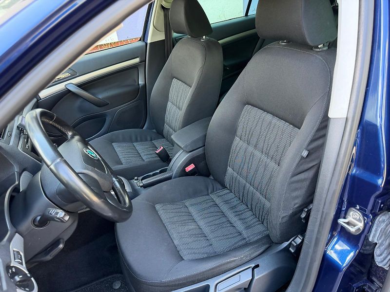 Škoda Octavia 1,4 TSI DSG Elegance  - fotka 9 z 22