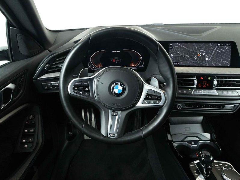 BMW Řada 2 M235i xDrive Gran Coupé - fotka 13 z 22