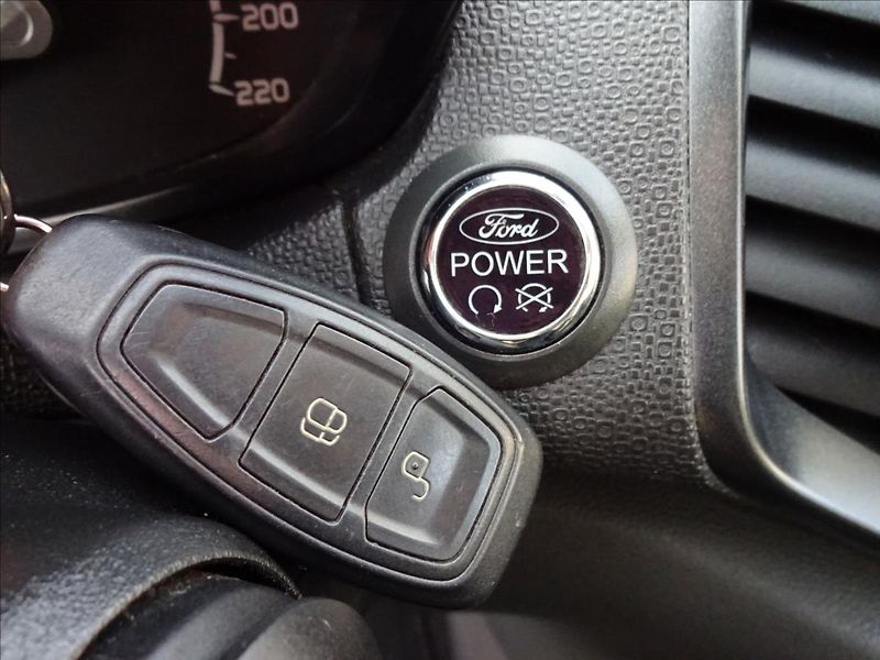 Ford EcoSport 1.0 EcoBoost 92kW - fotka 41 z 51