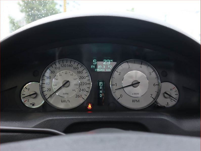 Chrysler 300C (2008) 3.0 D, Automat, Serv.kniha - fotka 11 z 20