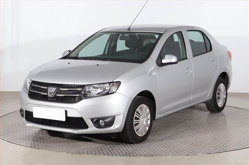Dacia Logan (2016) 1.2 16V, Park. senzory - fotka 2 z 16