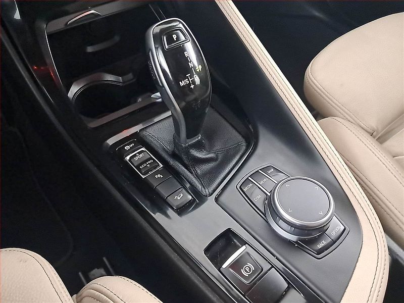 BMW X2 (2018) xDrive20d - fotka 13 z 18