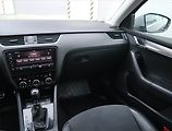 Škoda Octavia (2018) Scout 2.0 TDI, 4X4, Automat - náhled 8