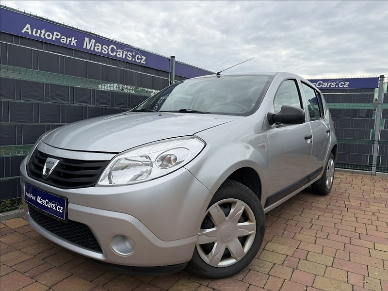 Dacia Sandero 1.4 - fotka 1 z 12