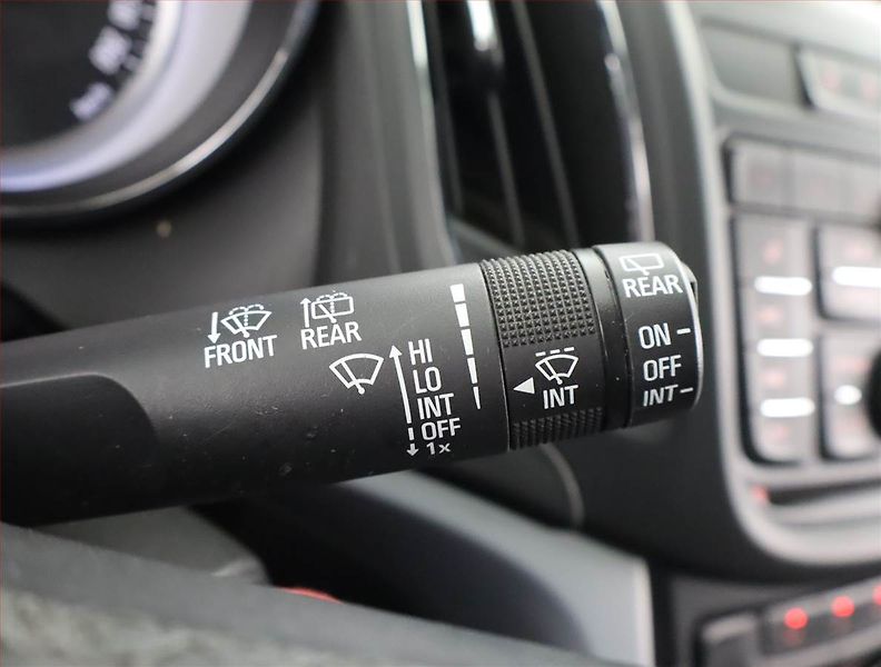 Opel Zafira (2014) 1.6 CDTI, Navi, Tempomat - fotka 19 z 21