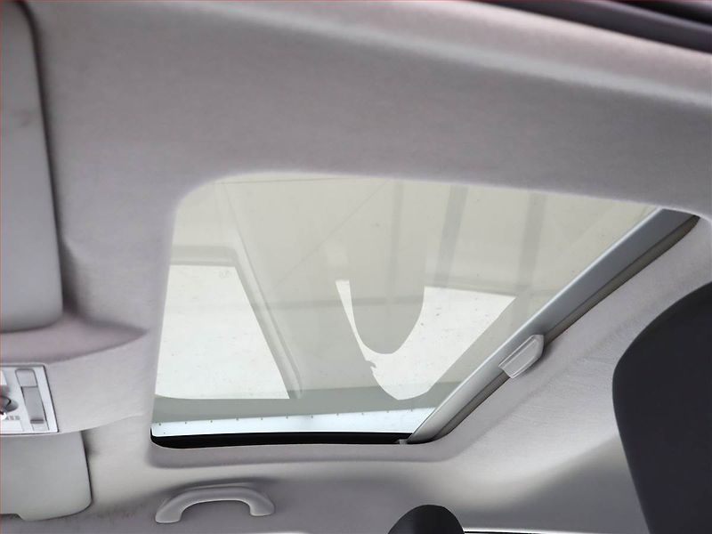 Volkswagen up! (2013) 1.0 MPI, Vyhř. sedaček - fotka 13 z 13