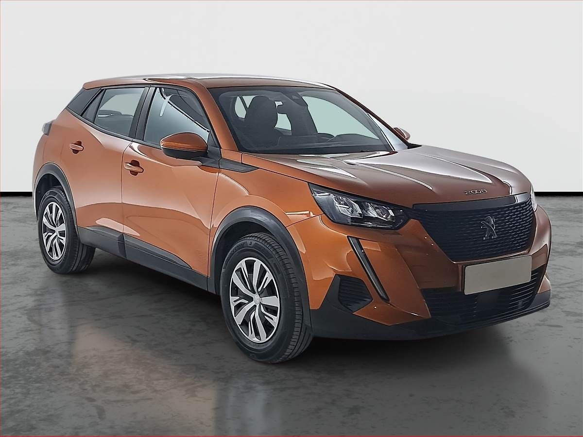Peugeot 2008 Active 1.2 PureTech, ČR,1.maj