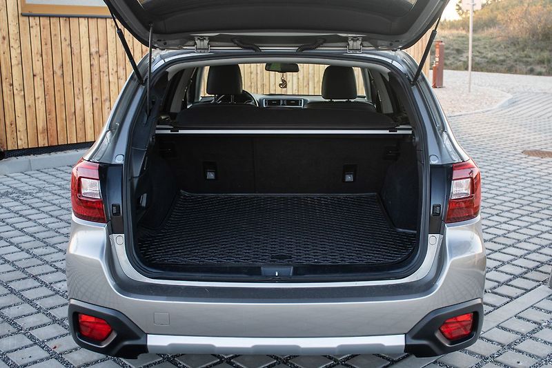 Subaru Outback - fotka 36 z 44