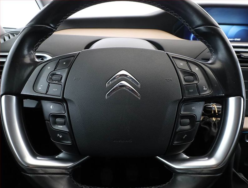 Citroën C4 Picasso (2015) 1.6 BlueHDi, Navi, Tempomat - fotka 8 z 15