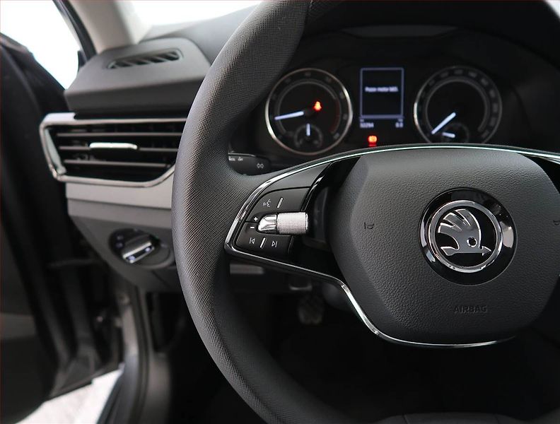 Škoda Scala (2024) Ambition 1.0 TSI, Serv.kniha - fotka 19 z 24