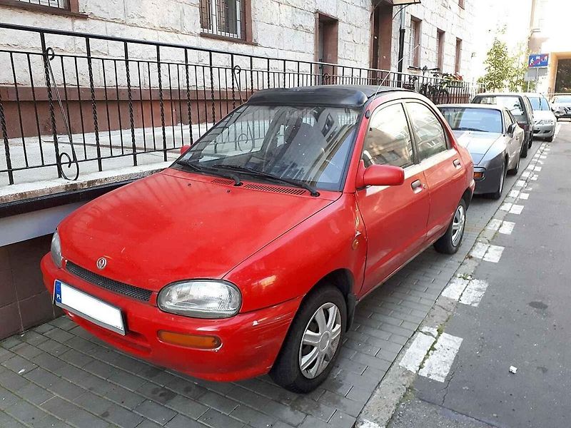 Dnes jsme se rozhodli, když se blíží Velikonoce, jejichž symbolem jsou malovaná vajíčka, představit vám několik vozidel, kterým se této přezdívky mezi uživateli a motoristickými fanoušky dostalo. Na sním je BMW Isetta.