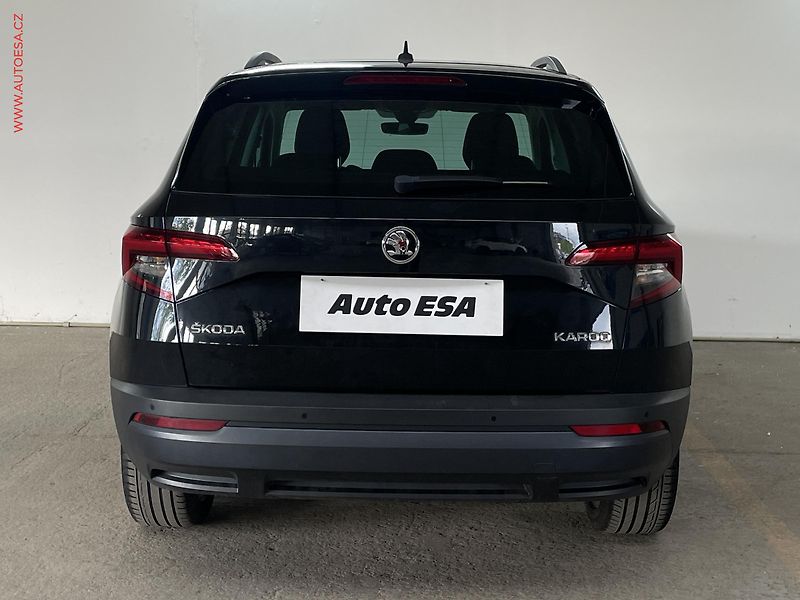 Škoda Karoq (2019) 1.6 TDi, Style, DSG, navi, - fotka 5 z 16