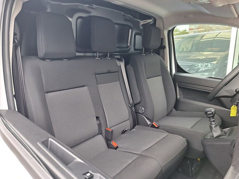 Peugeot Expert (2026) FG L3 2.2 BHDi 150k MAN6 - fotka 18 z 31